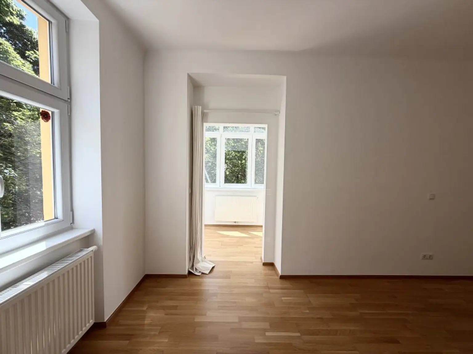 Schlafzimmer: Blick Logia