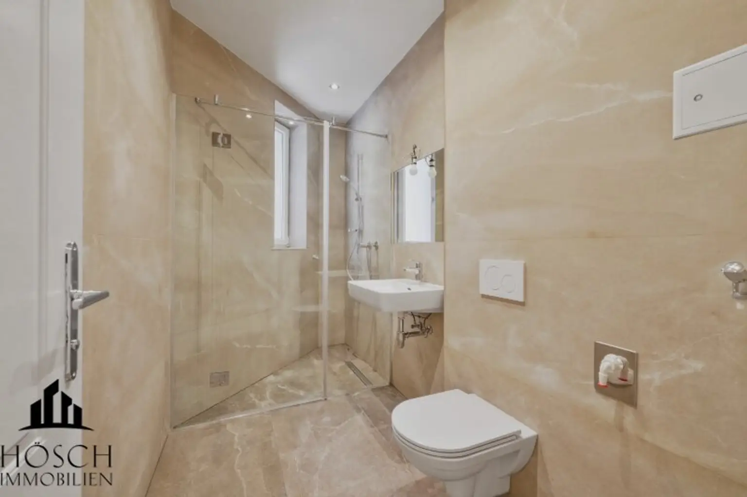 Helle 3-Zimmer-Wohnung mit Stil und Charme | kernsaniert!!