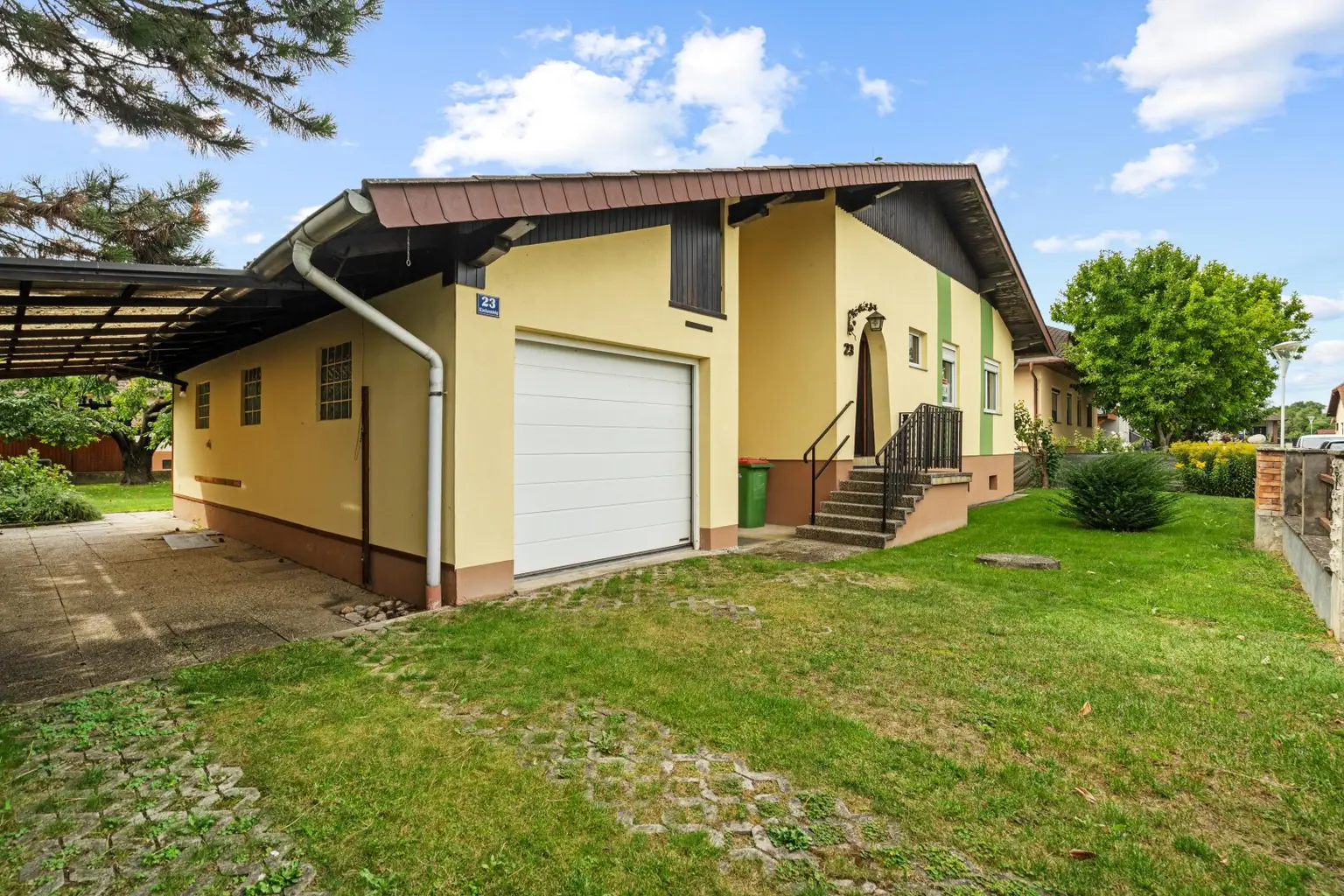 "Bungalow - sonnig- gepflegt- 4 Zimmer "