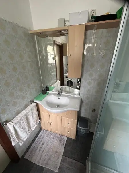 2776 m² Grund + Charmantes Einfamilienhaus im Sonnigen  Himmelberg mit Garten, + Garage & Werkstatt für 199.000 €