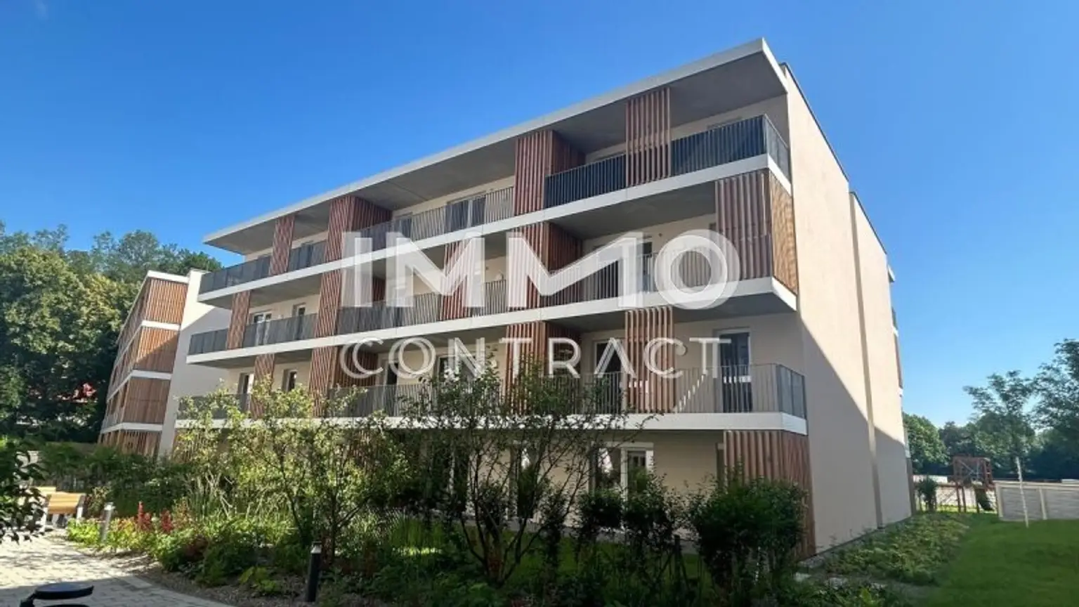 8dd4542f-ddb7-43f1-bdd6-29e7f929b986