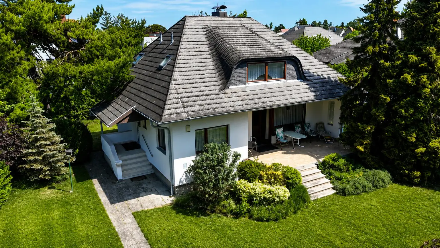 Bild 1, Außenansicht