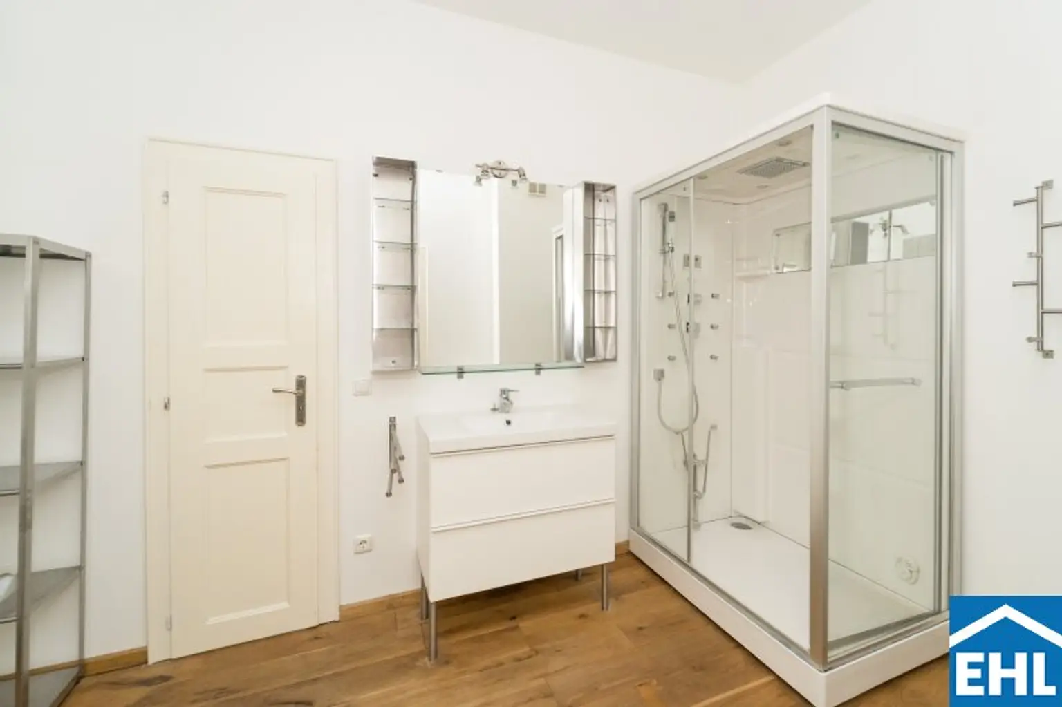 Badezimmer 2