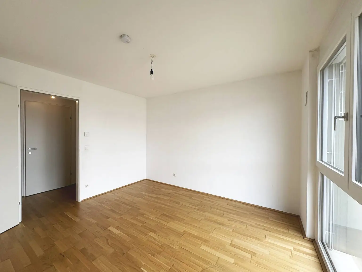 Q11 Leben in Simmering - 
Helle 3-Zimmer Wohnung mit Loggia und Deckenkühlung!