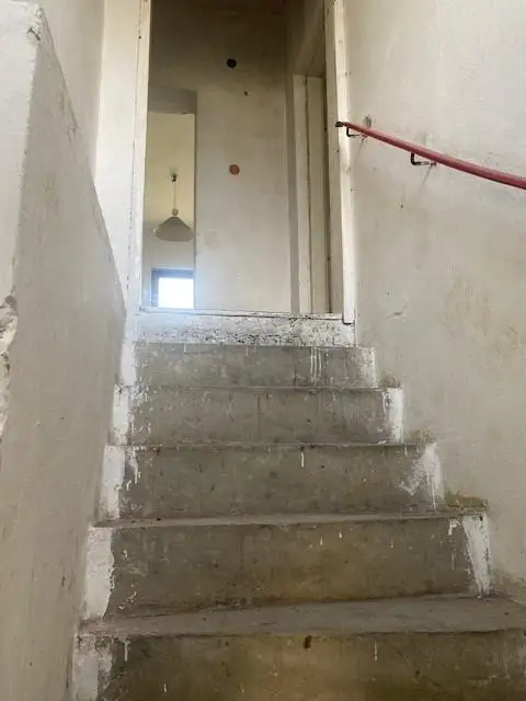 Handwerkerkönig gesucht! Abbruchobjekt, Bauland, Wiese und Wald!