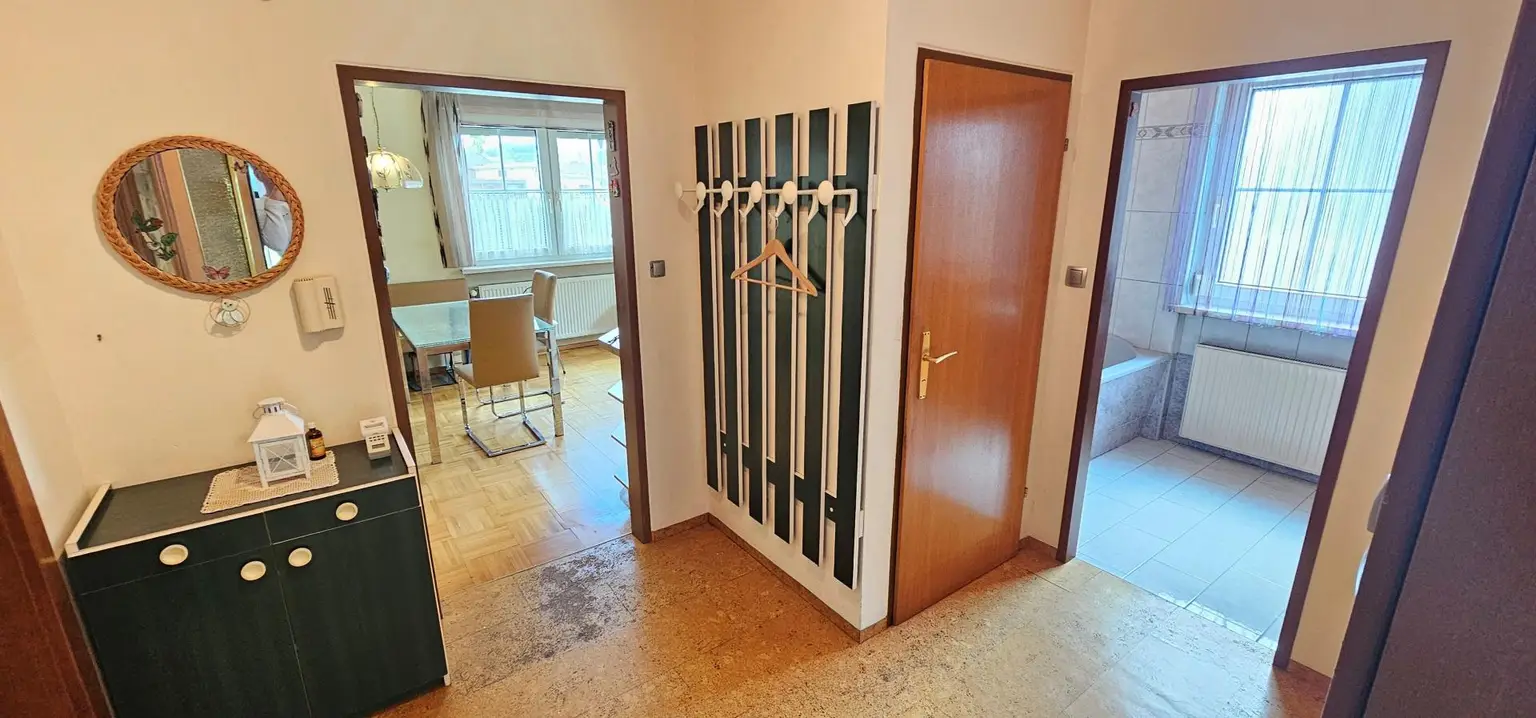 EG Vorraum 1. Ansicht 6,3m²