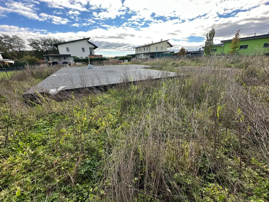Schönes Baugrundstück mit Fundament für Bungalow in St. Martin im Sulmtal/ Nähe Deutschlandsberg