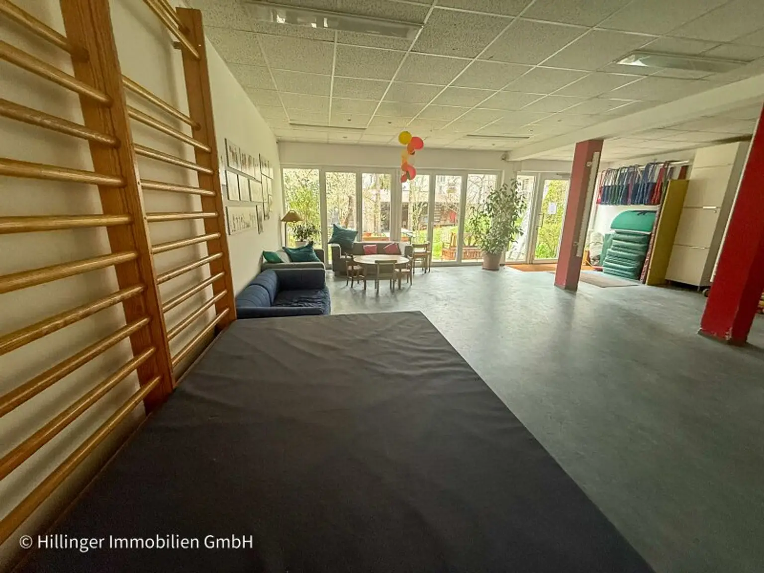 FAMILIENHIT - 6 Zimmer Wohnung in bester Lage