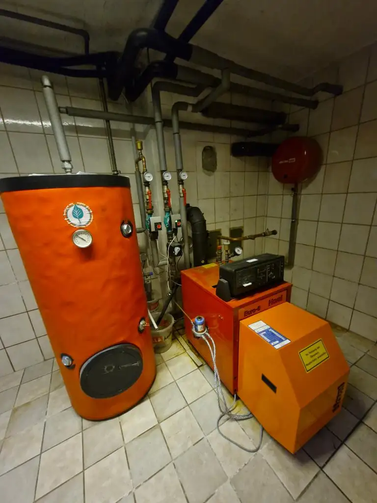 Gepflegtes Haus mit großem Grundstück in Pudlach!