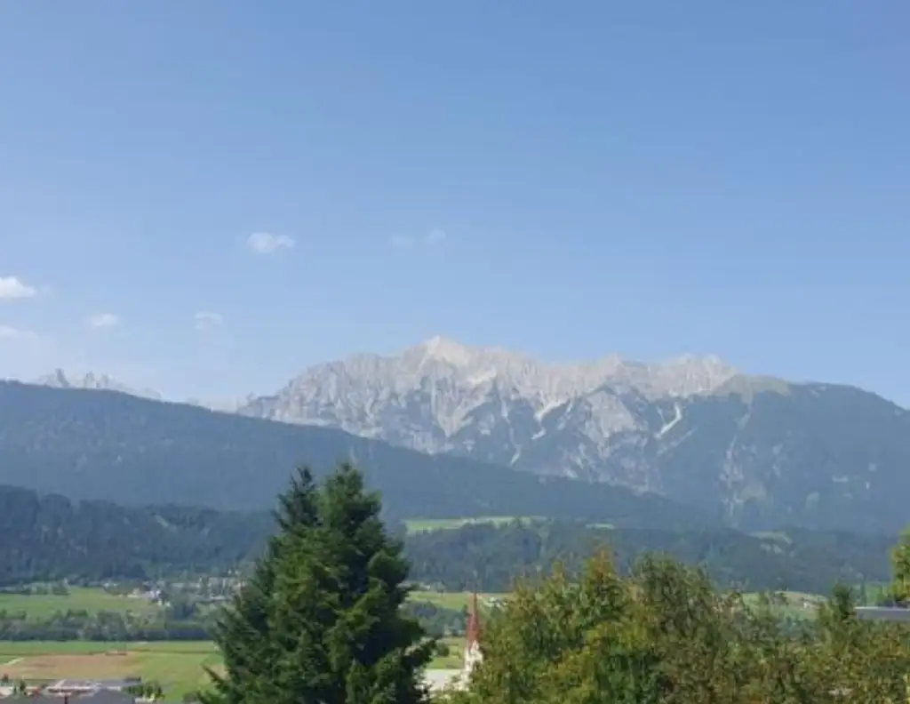 Baugrundstück für Doppelhaushälfte