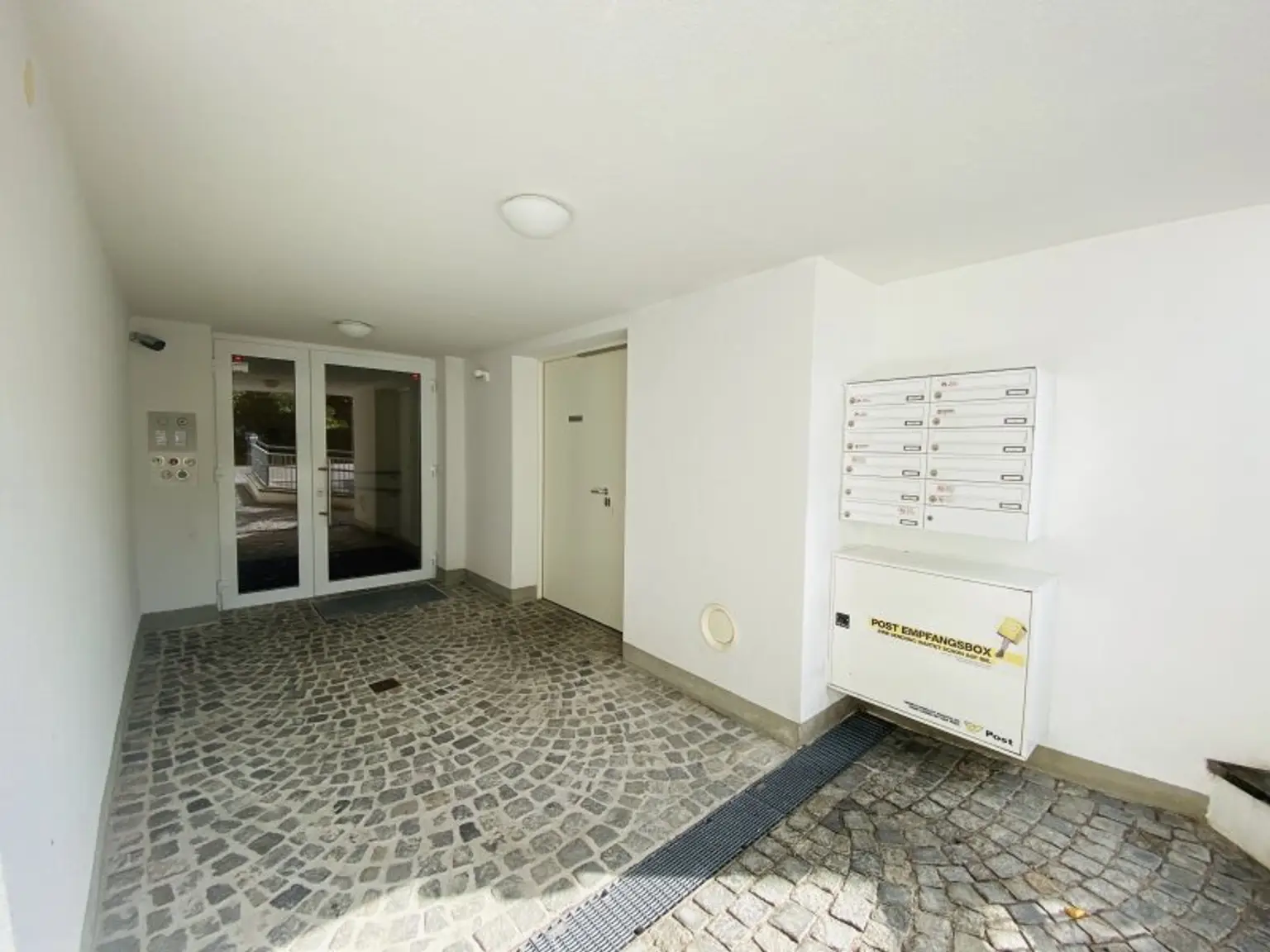 Exklusives Wohnen am Wilhelminenberg - sonnige Terrassenwohnung