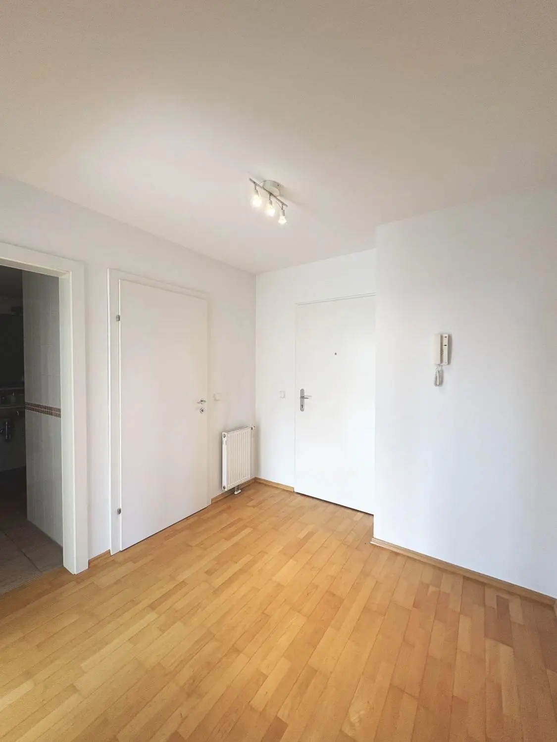 Blick is Grüne - 
Ruhige 3 Zimmer Wohnung mit Balkon
