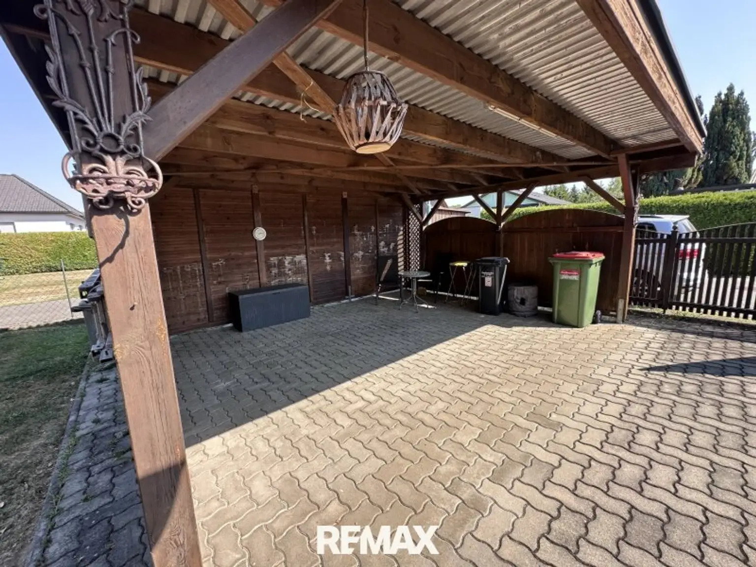 Carport