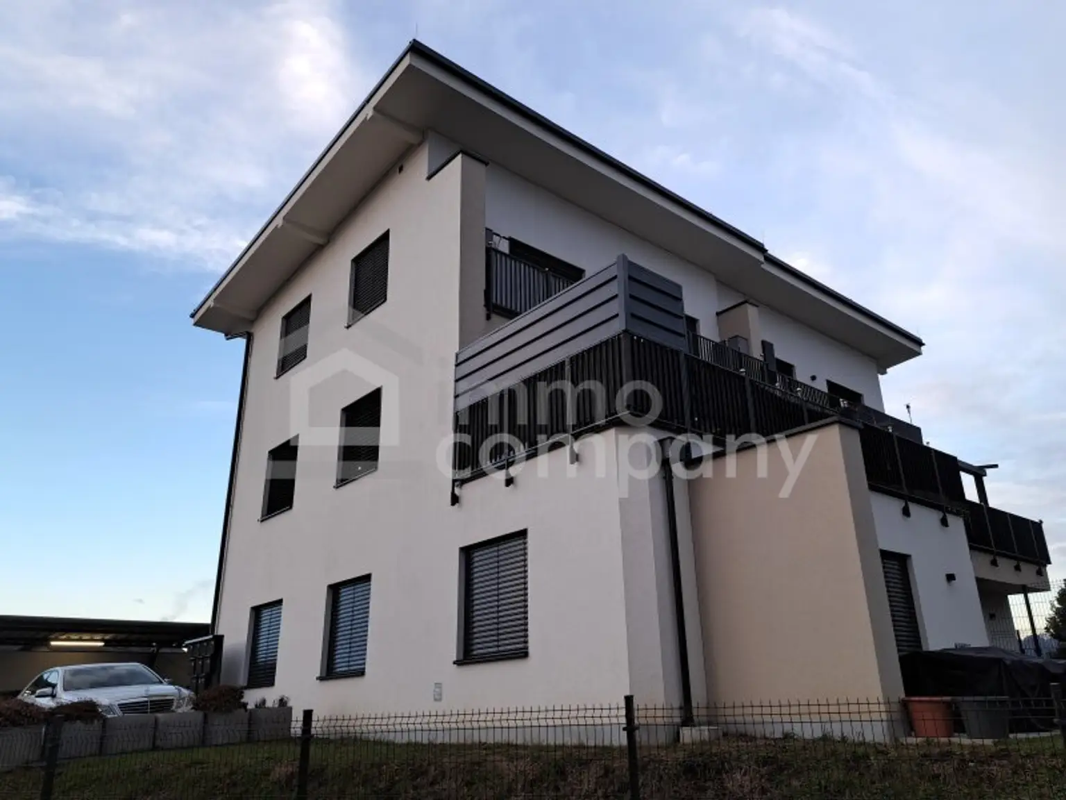 Exklusives Penthouse mit 3 Terrassen und 2 Stellplätzen in Wildon - Luxuriöses Wohnen im Grünen für 349.000,00 €!