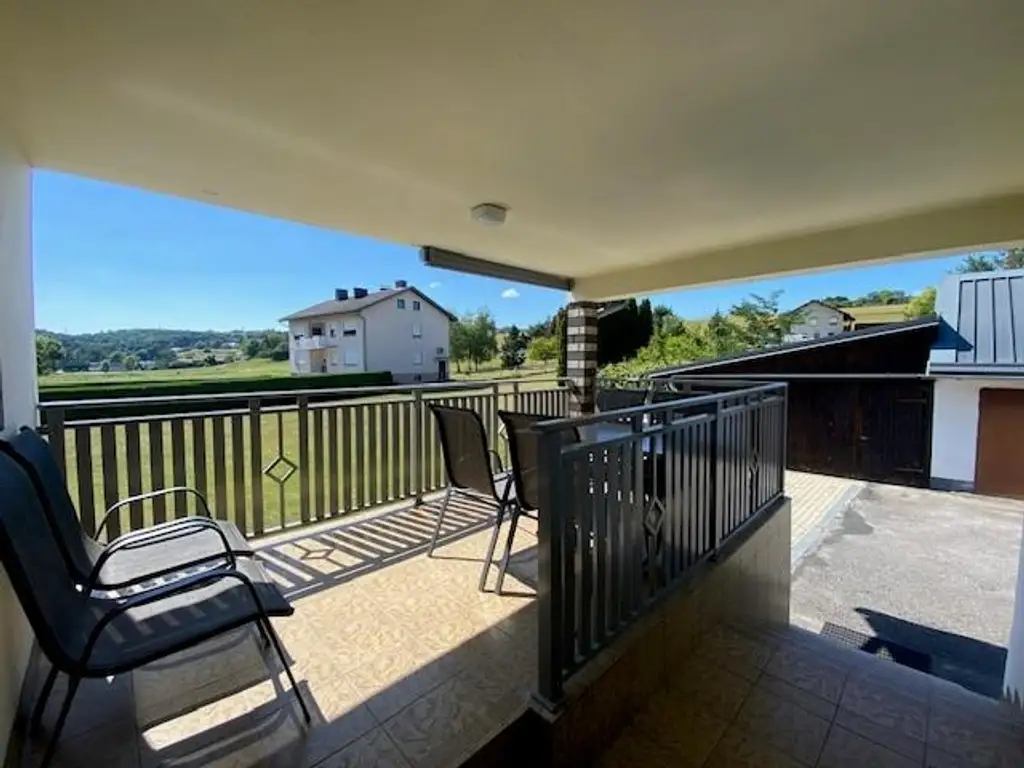 Wohnen & Wertanlage - Einfamilienhaus mit großem Garten/Baugrund in Olbendorf