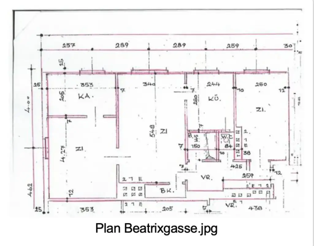 IDEALE 3,5 ZIMMER WOHNUNG - PERFEKTE RAUMAUFTEILUNG UND GEMEINSCHAFTSGARTEN
