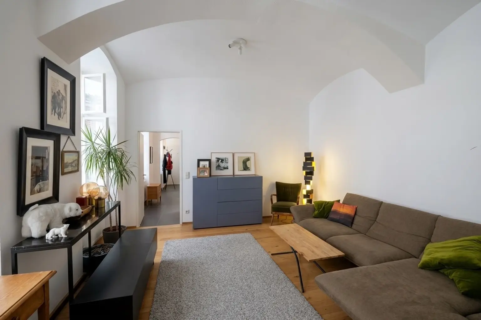 Historischer Altbau in Bestlage mit idyllischem Gemeinschaftsgarten