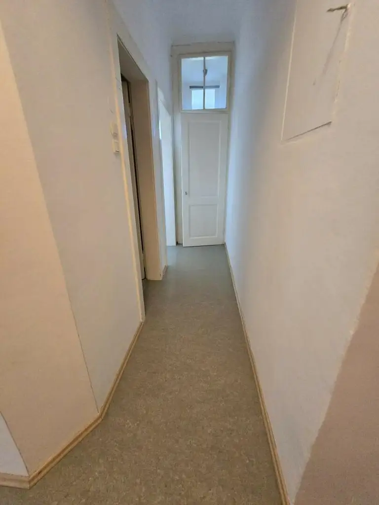 Wunderschöne Altbauwohnung mit Blick ins Grüne!