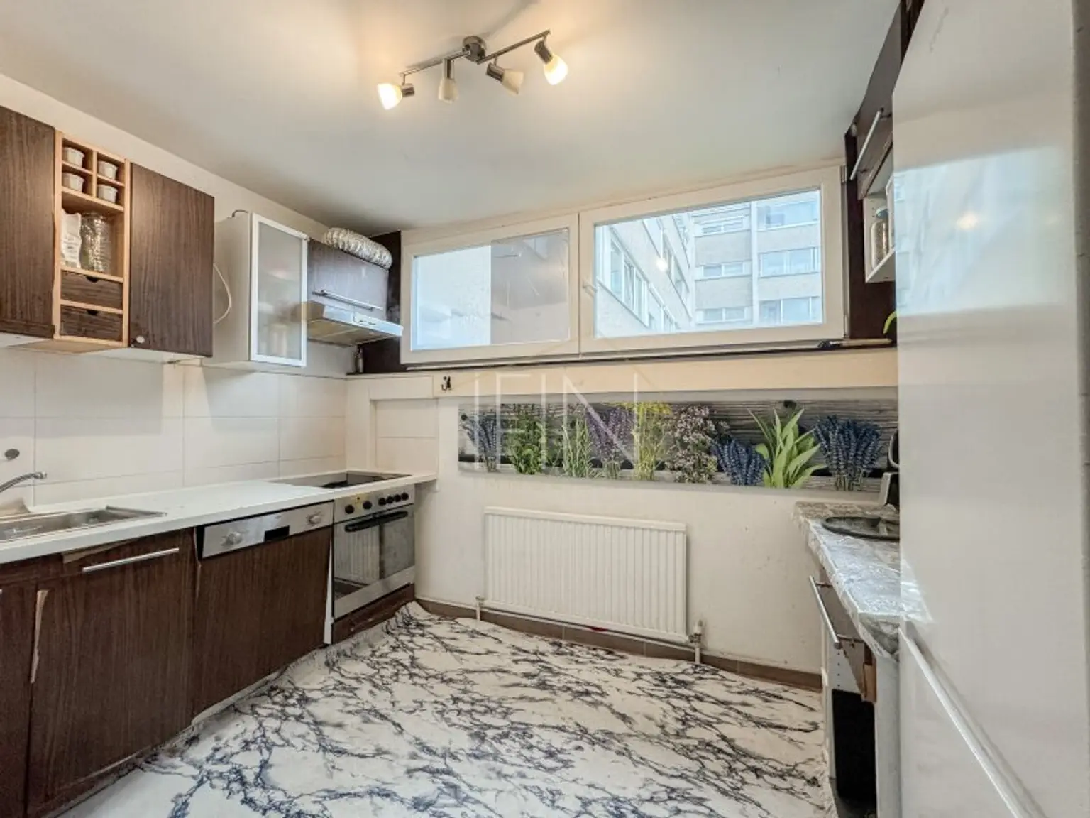 Zentral-gelegene 2-Zimmer-Wohnung mit Garagenplatz