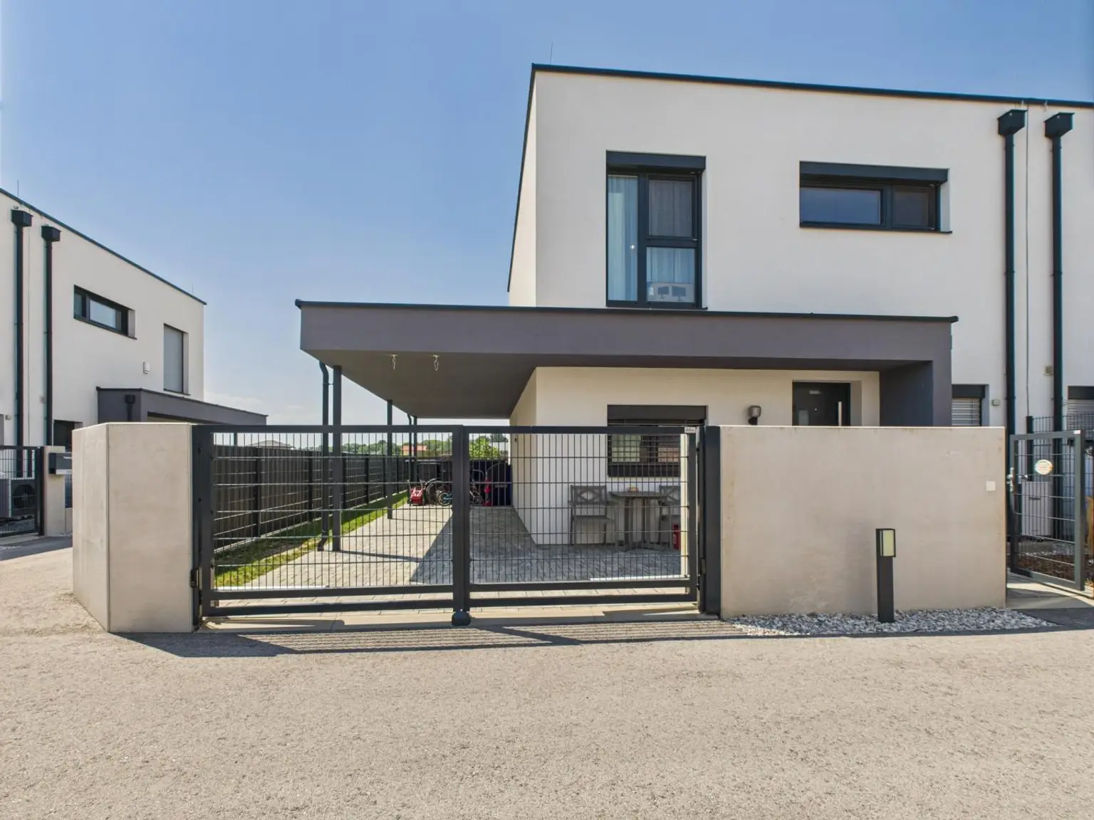 Attraktive Doppelhaushälfte in Siegersdorf zu kaufen!