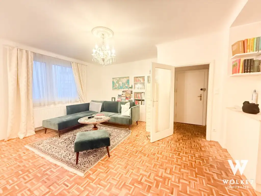 Vollsanierte 3-Zimmer-Wohnung mit Loggia direkt beim Kutschkermarkt | Grünblick