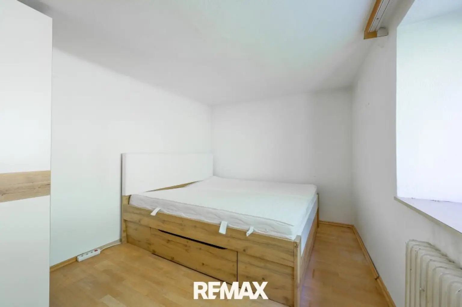 Zimmer 2 Halbstock