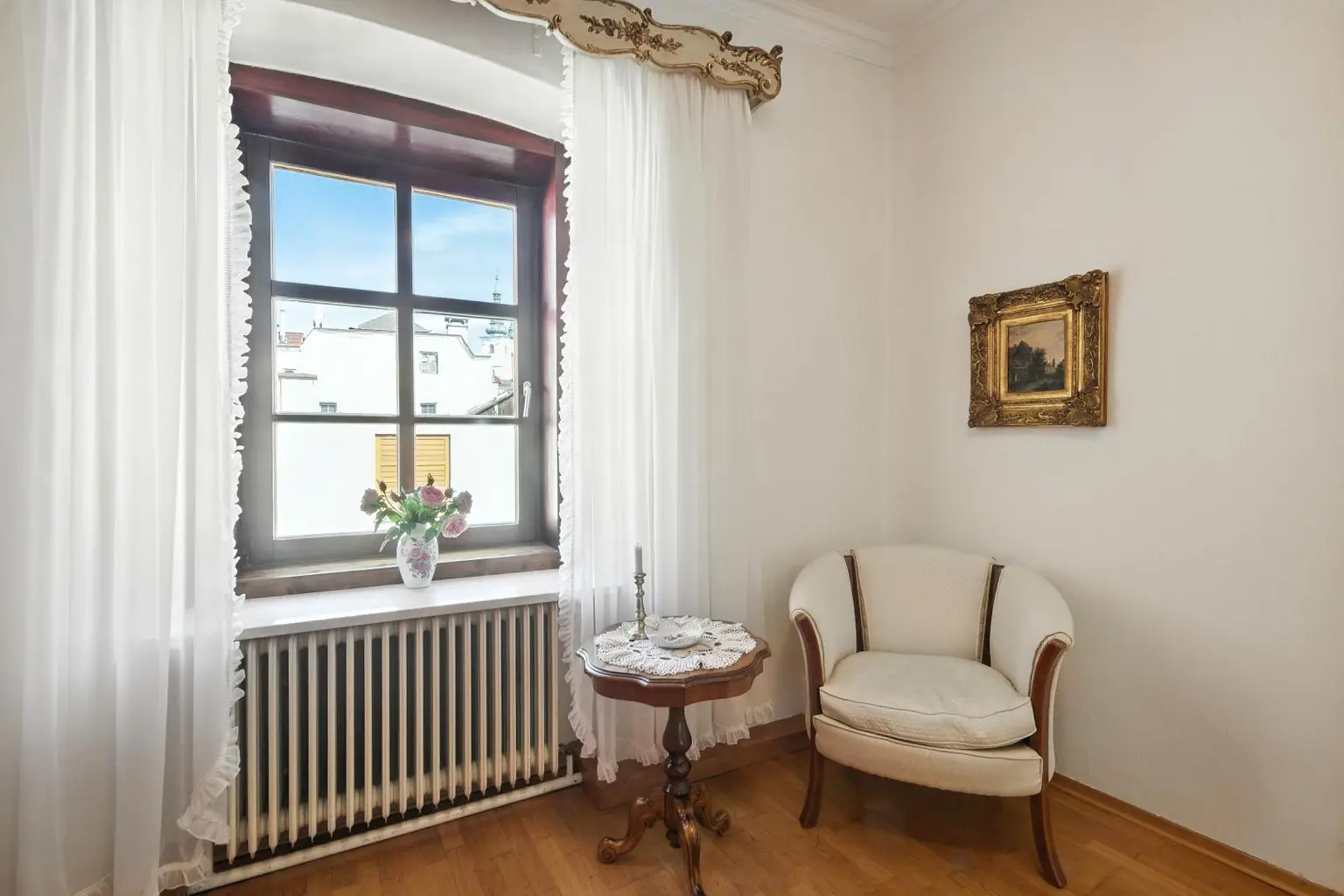 EINZIGARTIGE STILALTBAU-RESIDENZ IM HERZEN DER KREMSER ALTSTADT!