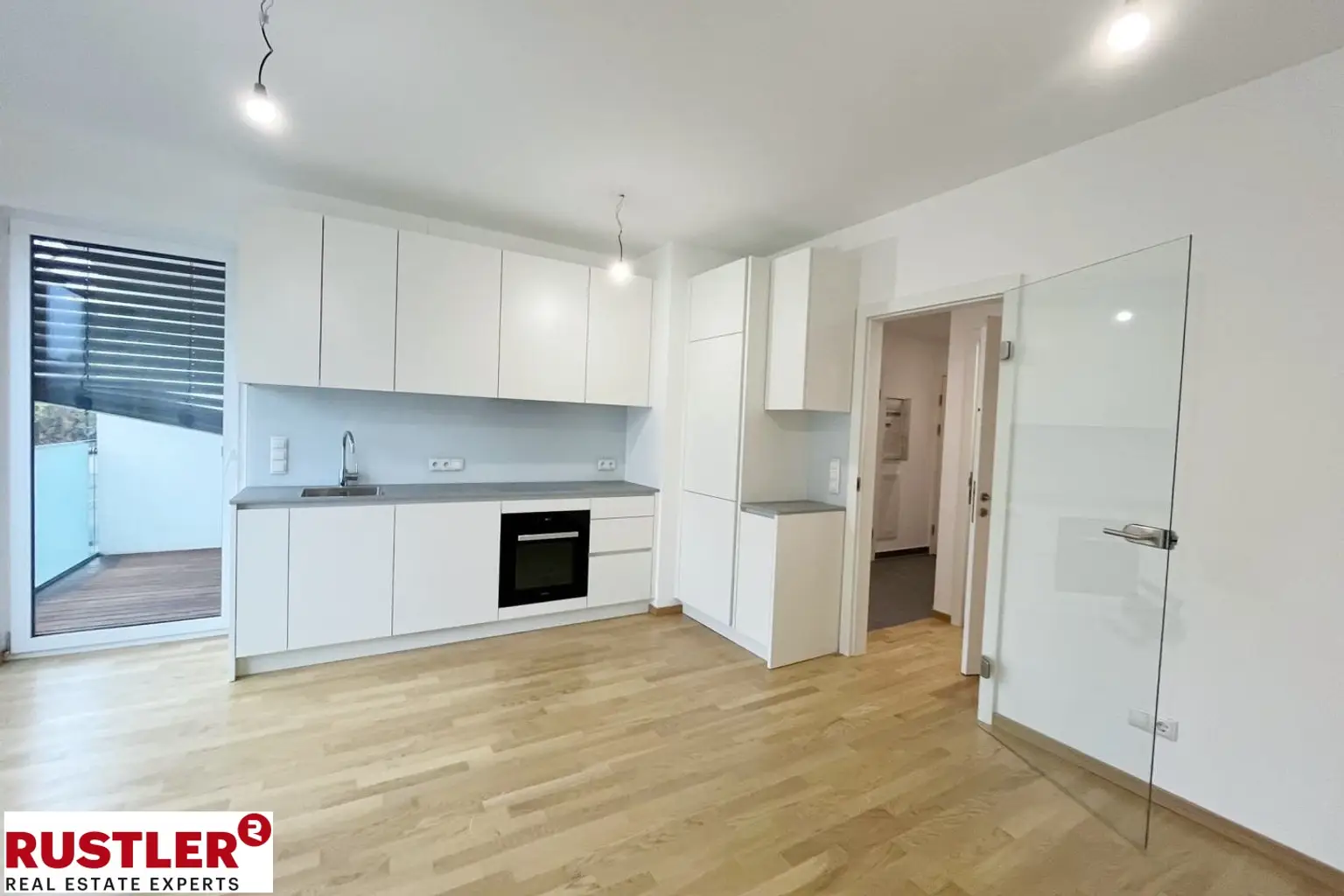 2 Zimmerwohnung mit Loggia und Lift