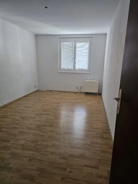 Maisonette mit Terrasse und Garten - Gegenüber Sofiensäle