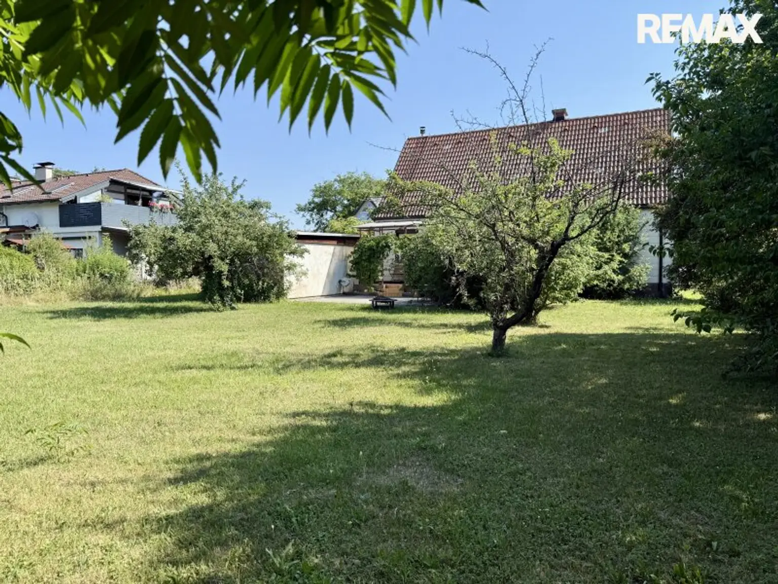 Charmantes Einfamilienhaus mit ca. 99,10 m² Wfl. auf 1.027 m² Eigengrund zu kaufen!