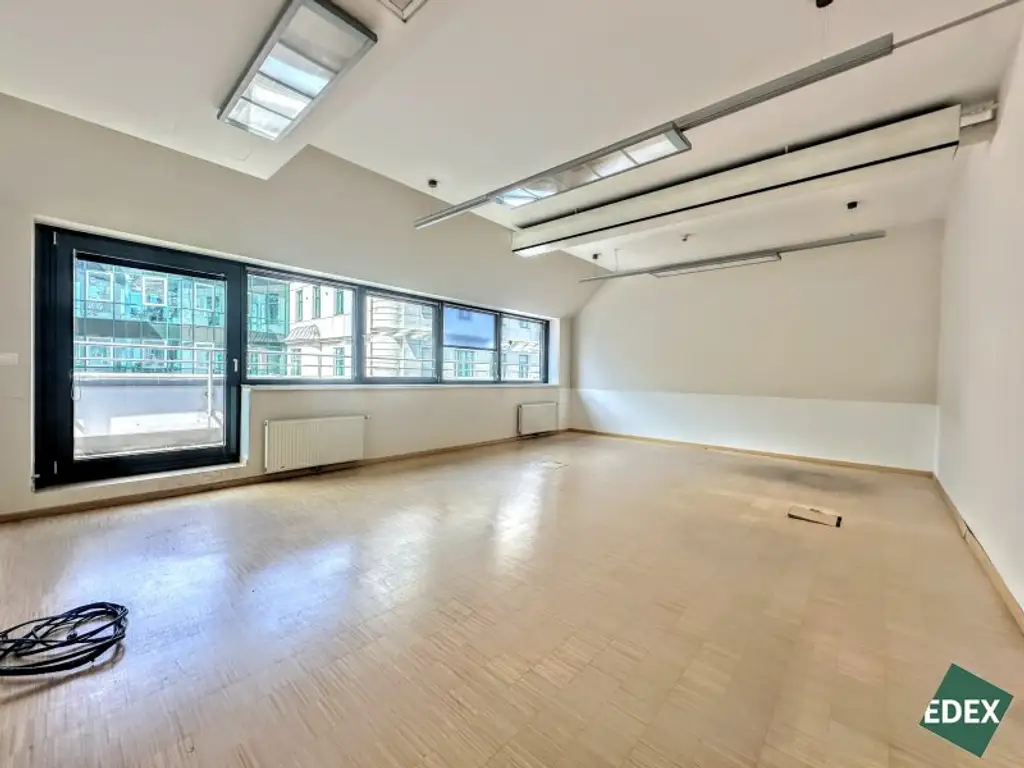 Vienna Competence Center - moderne Büros samt Freiflächen