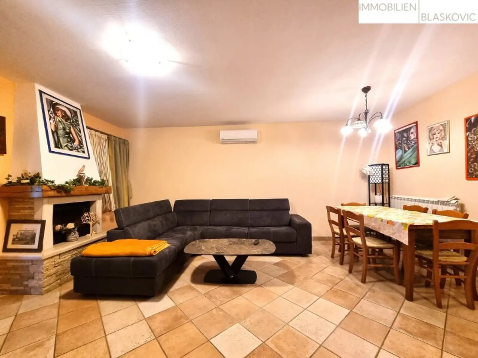 Porec Umgebung - Attraktives Steinhaus mit 2 Appartements und Pool/Wellness