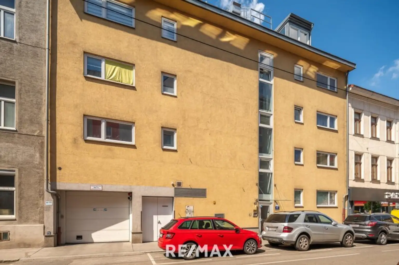 Traumhafte 6 - Zimmer - Wohnung / Büro mit grünem Innenhof in ruhiger sensationeller Lage in Hernals