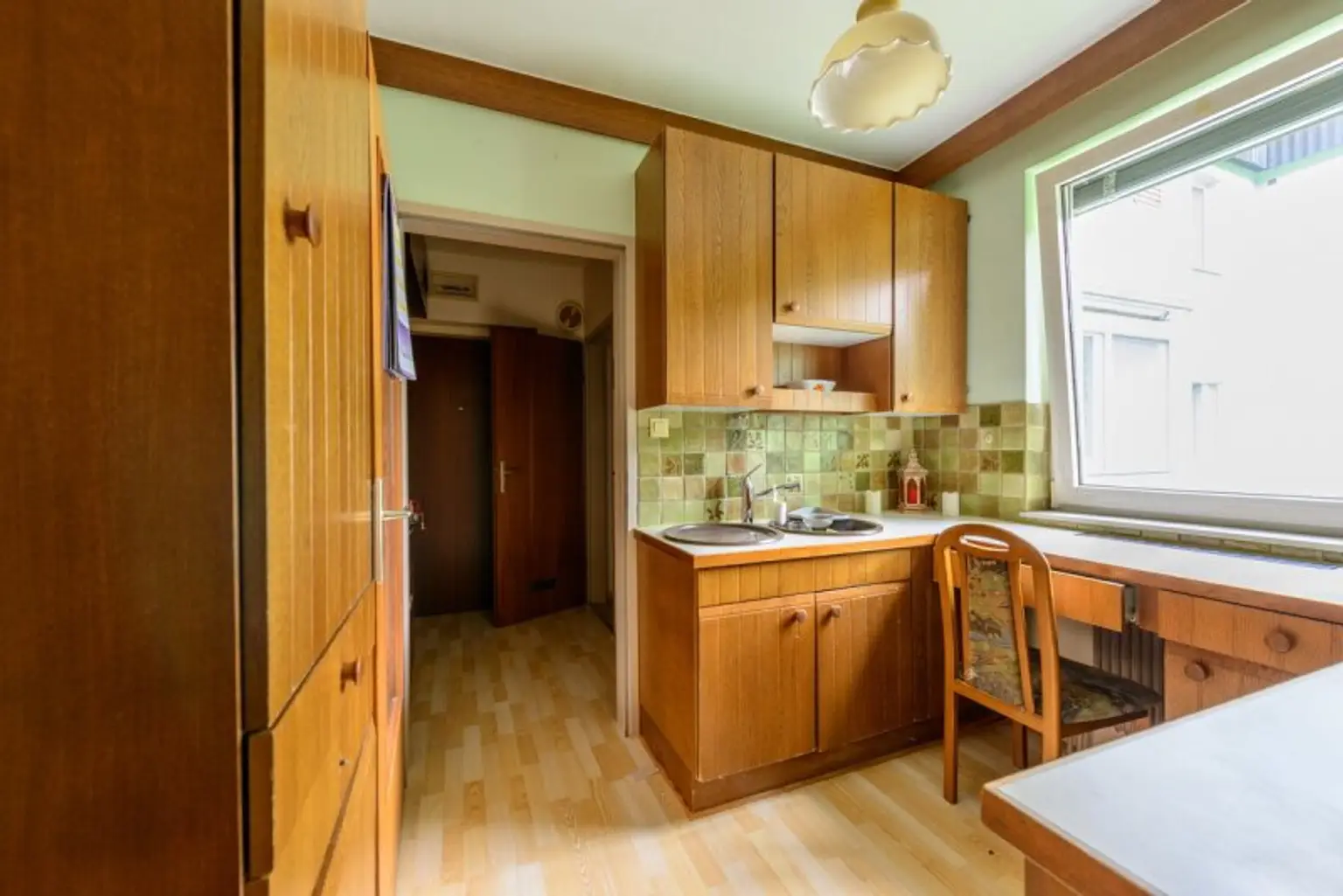 Kleinwohnung mit Loggia - kompakt, ruhig, vielseitig nutzbar