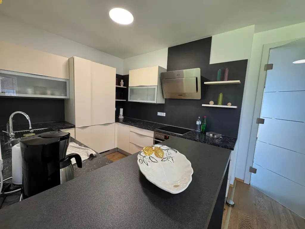 Einfamilienhaus für anspruchsvolle Käufer - im Grünen und doch in Stadtnähe