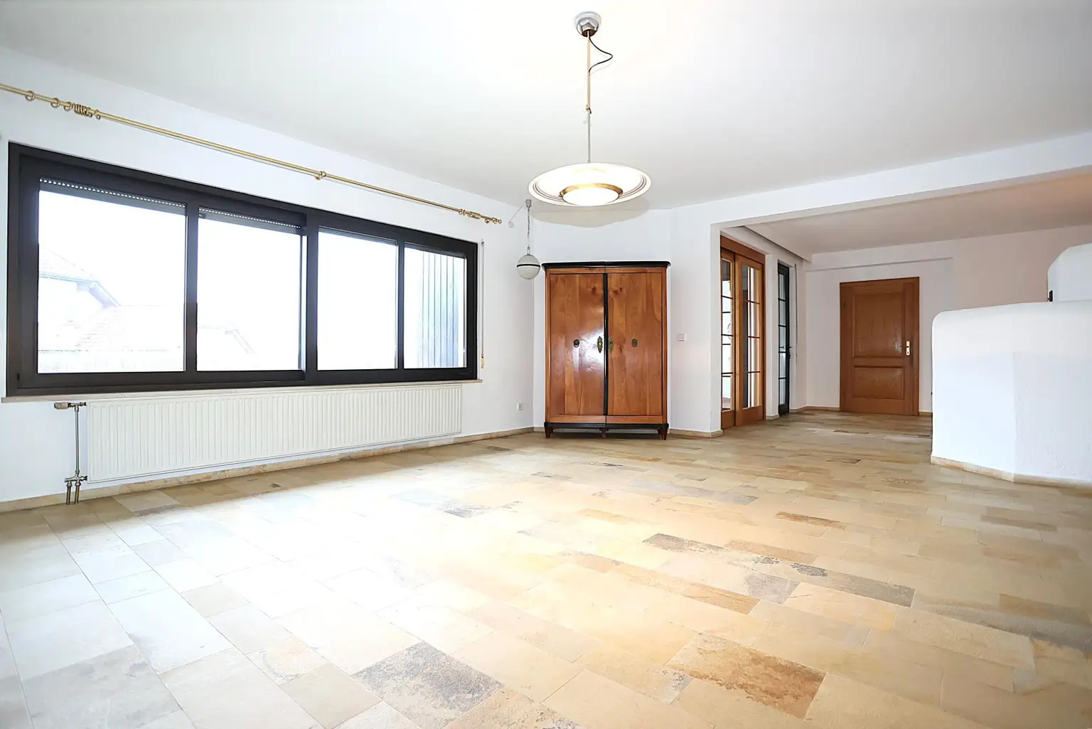 Wohnen mit Kachelofen und Gartenausgang