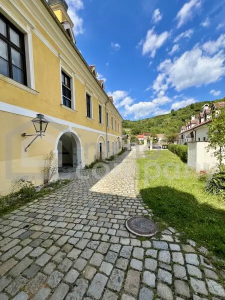 Zinshaus mit historischem Charme in Krems (Reinertragsrendite: 3,66%)