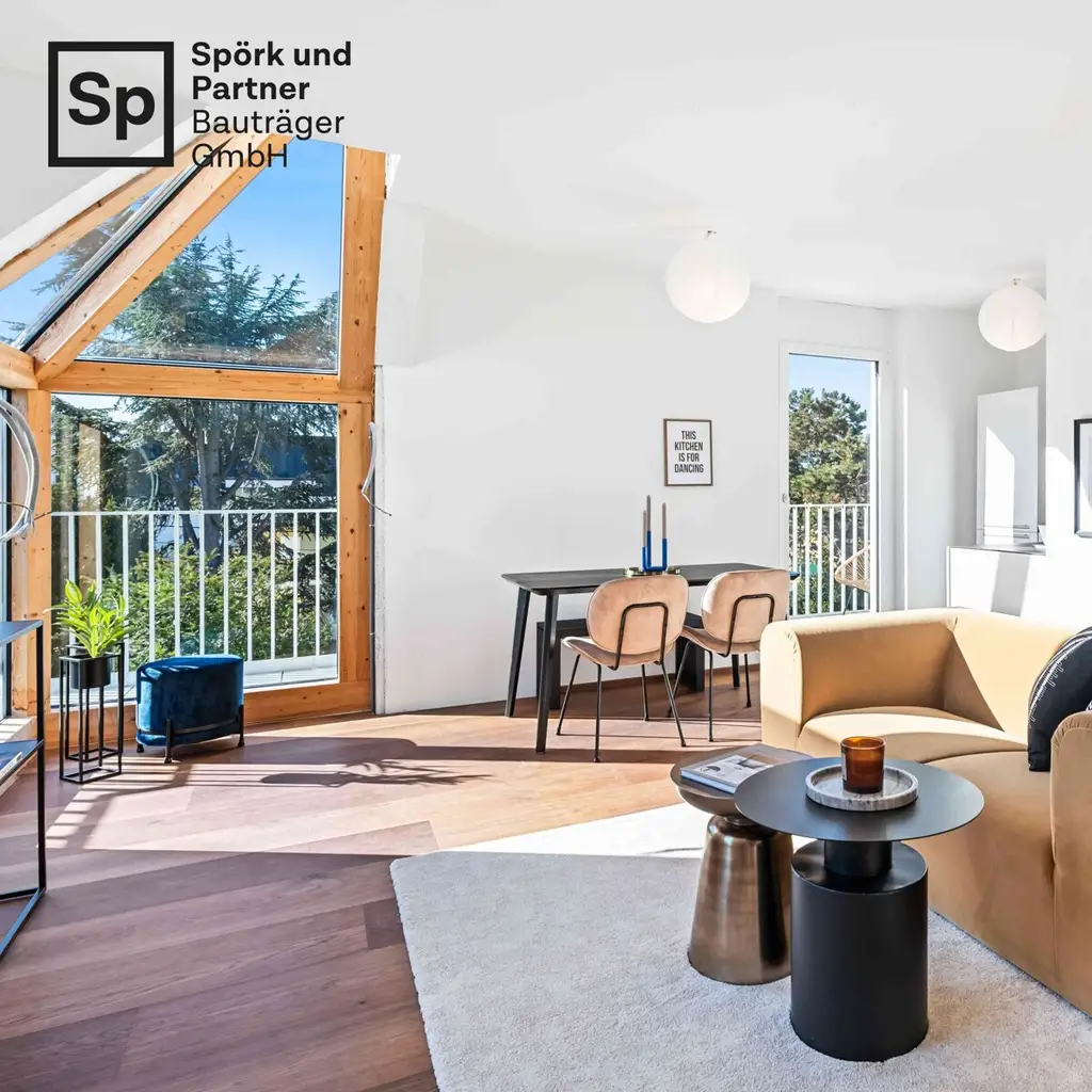 BESTLAGE ALTE DONAU
DACHGESCHOSSWOHNUNG
5 MINUTEN ZUR ALTEN DONAU