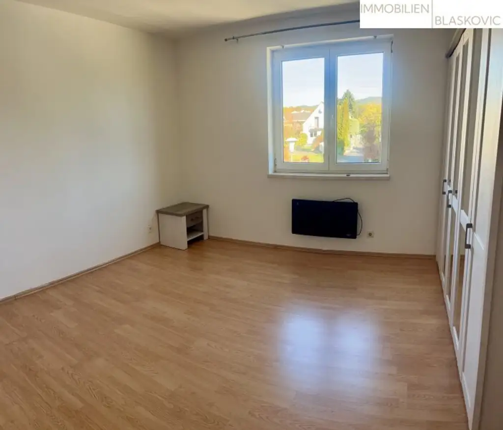 Helle Zwei-Zimmer-Wohnung zwischen Annabichl und Welzenegg
