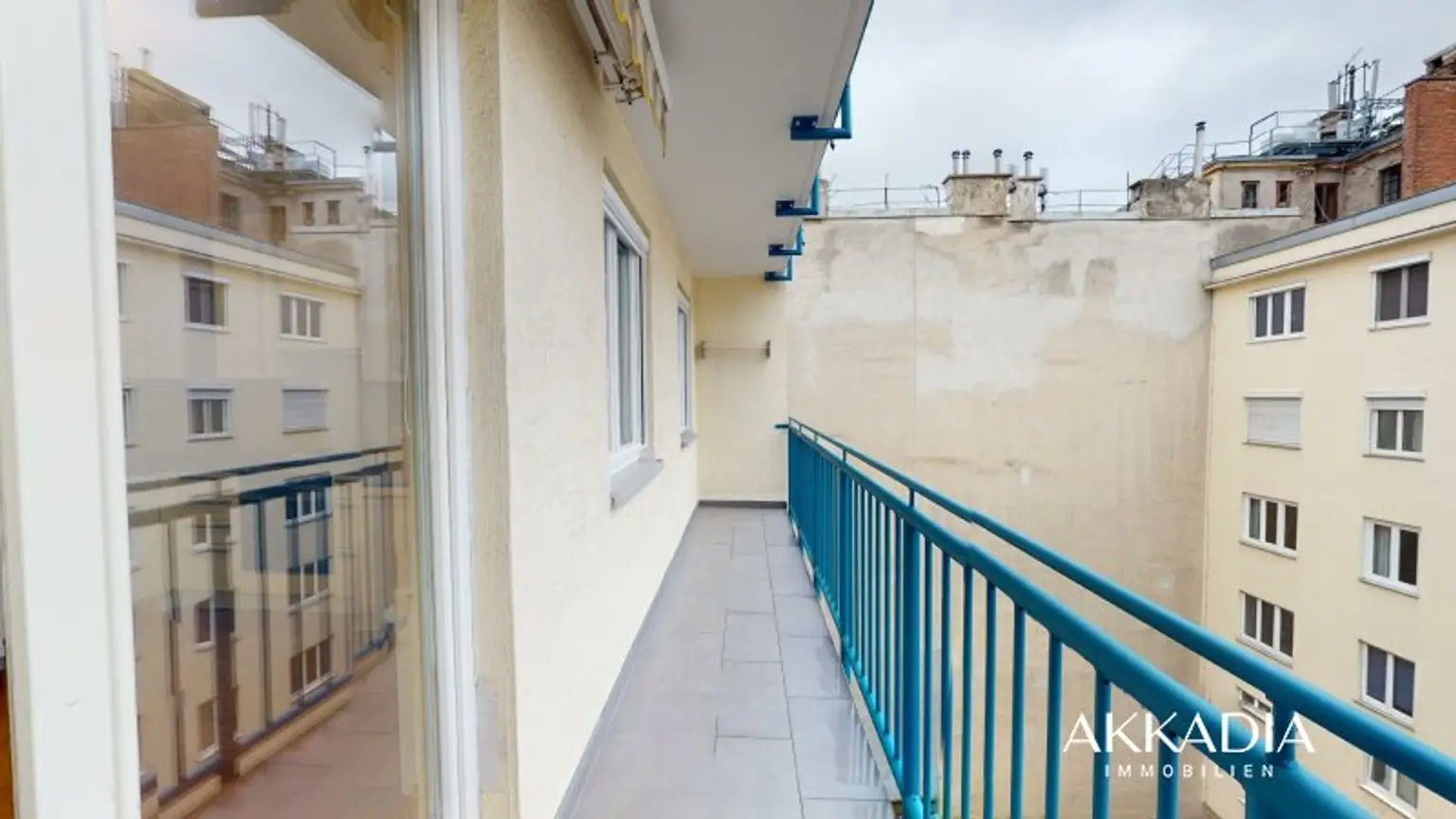 Loggiawohnung am Loquaipark I Besichtigungstermin am Freitag, 31.10 von 16:30 - 18:00 Uhr