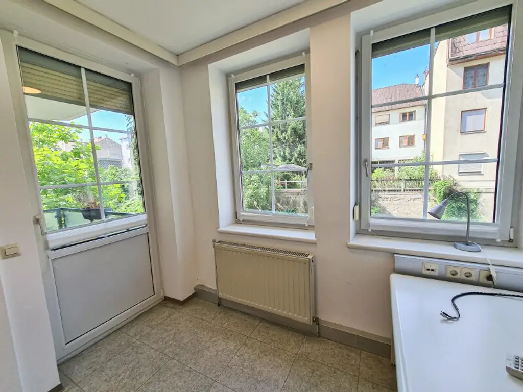 *** BARRIEREFREI *** Praxis am Josefsplatz - 5 Behandlungszimmer auf 170m²