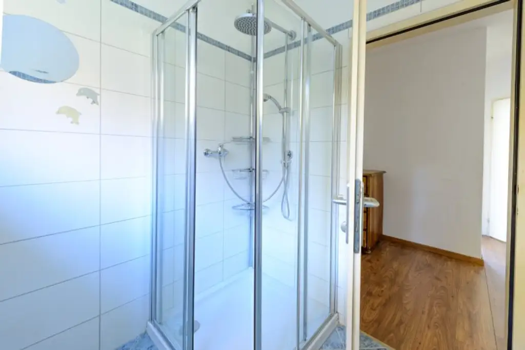 Wohnhaus mit Platz für Generationen oder 2 unabhängige Wohneinheiten