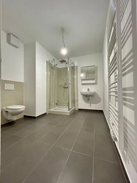 Erstbezug Dachgeschoßwohnung mit Balkon in Klosterneuburg – Ihr neues Zuhause!