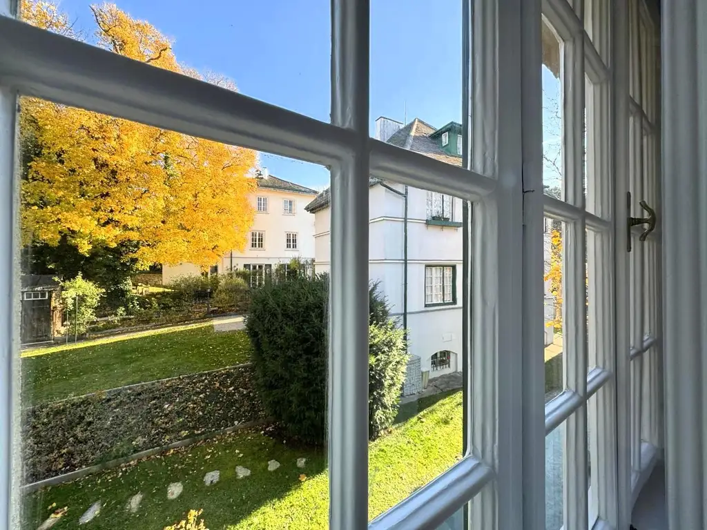 Charmante Alt-Patrizier Villa 3 Schlafzimmer, 4 Bäder + Wohnkeller // Charming old patrician villa, 3 bedrooms, 4 bathrooms + basement living area //