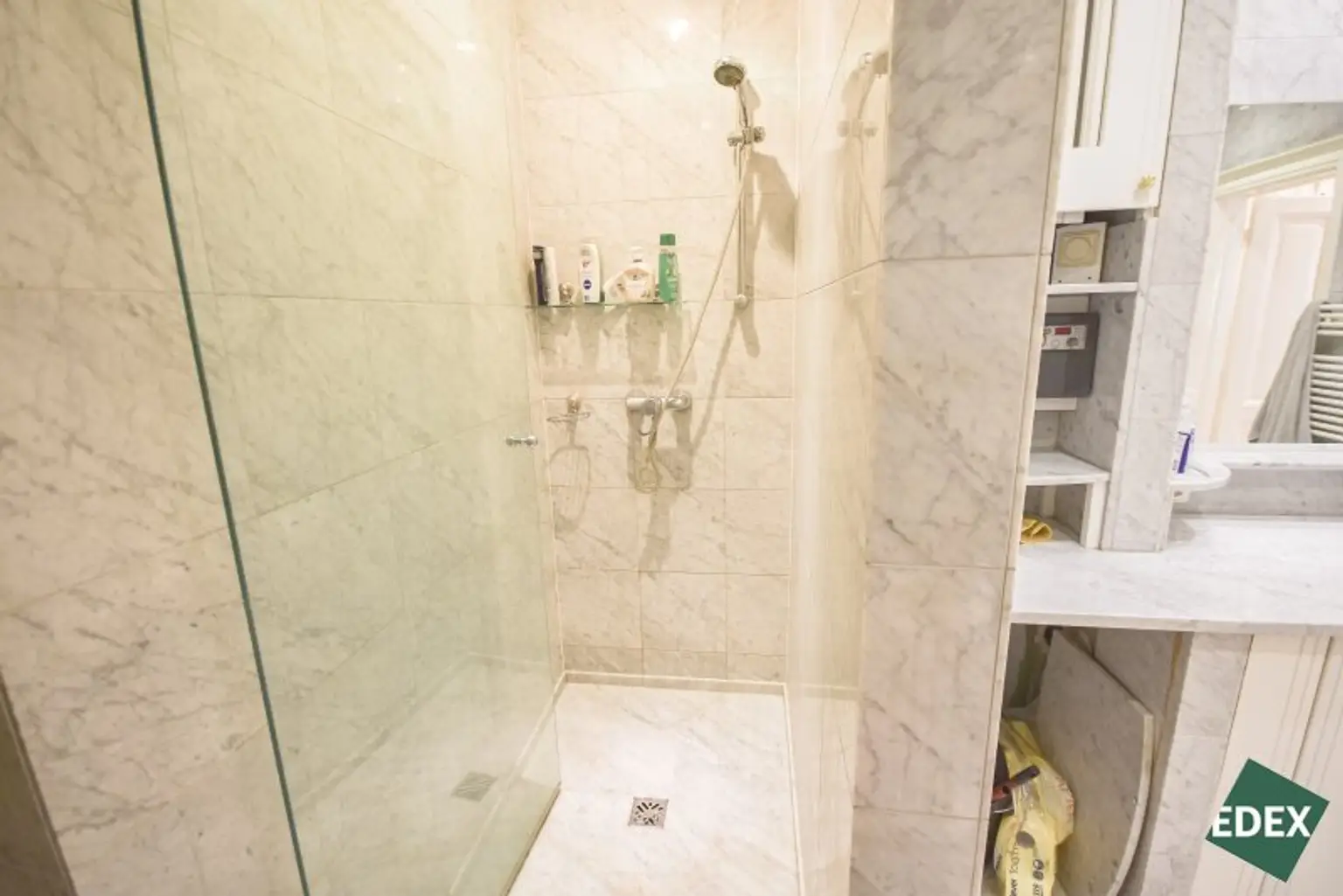 Freundliches Büro unweit von der Mariahilfer Straße