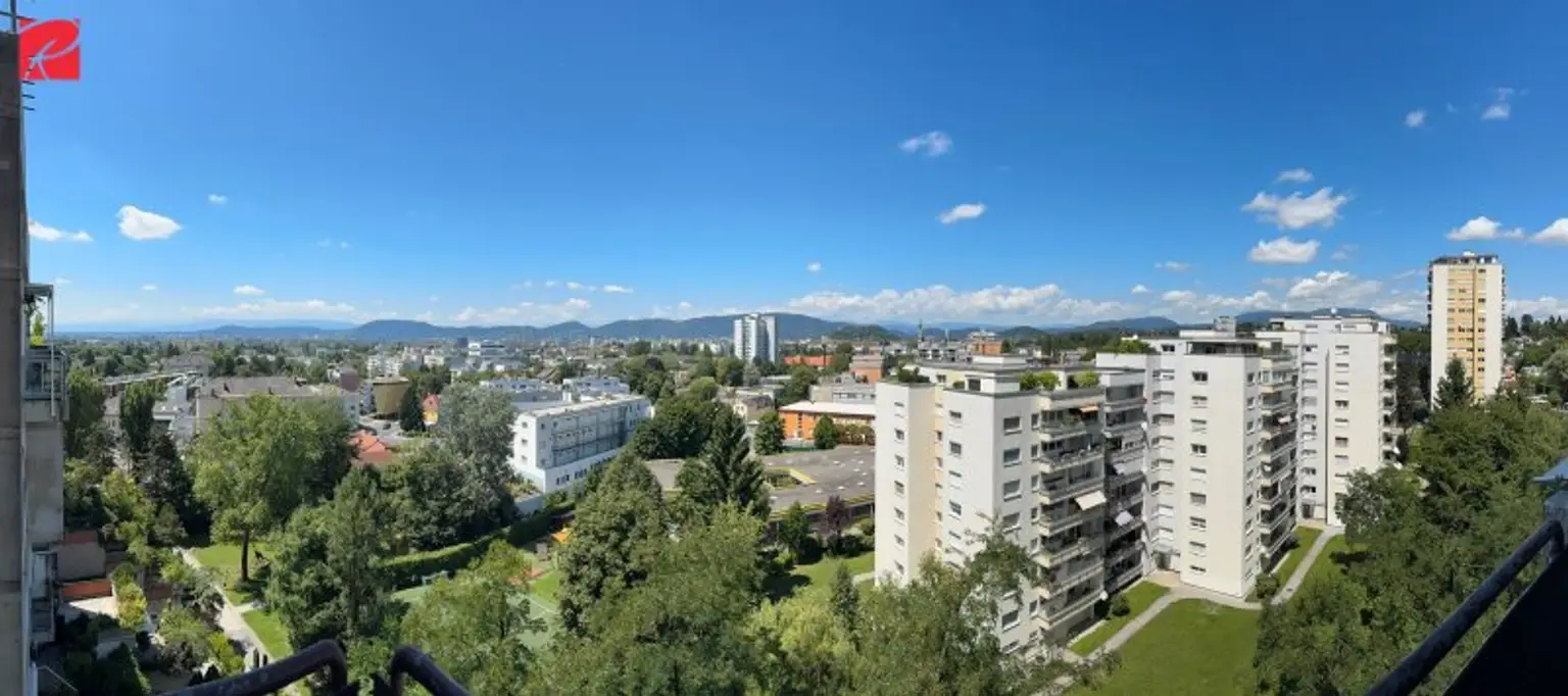 Ruhiger Maisonette-Wohntraum mit Panoramablick