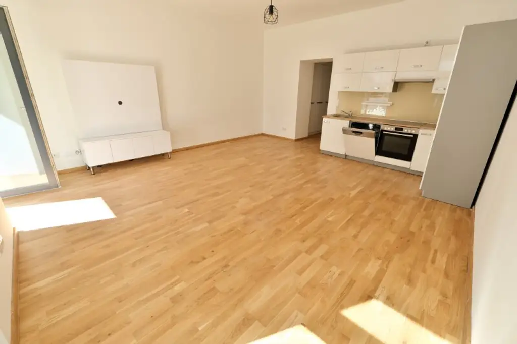 Süd-Garconniere MIT VERMIETGARANTIE / 2. Stock, Balkon (neben neuer U2-Station Reinprechtsdorfer Straße)