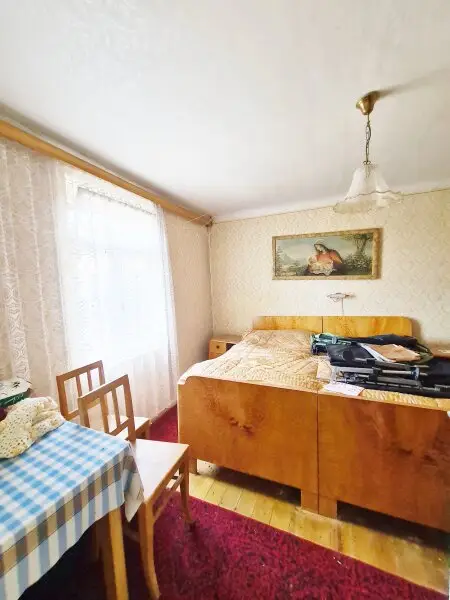 GELEGENHEIT MIT GROSSEN POTENTIAL IN  PALTERNDORF HAUS MIT 6 ZIMMER 156 WFL. PLUS  2 GROSSE SCHUPPEN