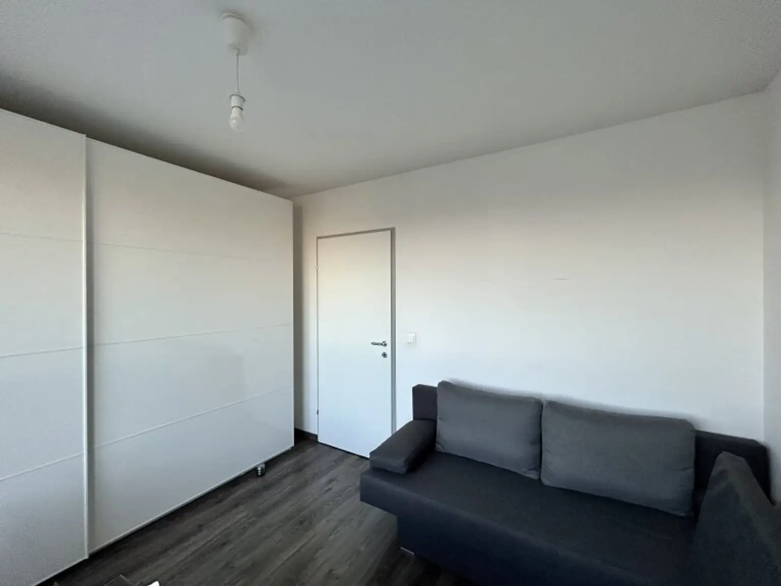 Einzigartige Dachgeschosswohnung mit Traum-Ausblick auf den Kahlenberg!