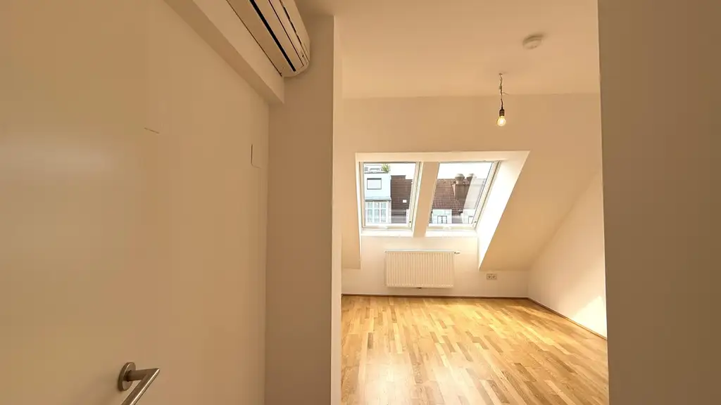 4-Zimmer-PENTHOUSE in der Ungargasse (Nähe: Stadtpark, Rochusmarkt, 1. Bezirk)!!
